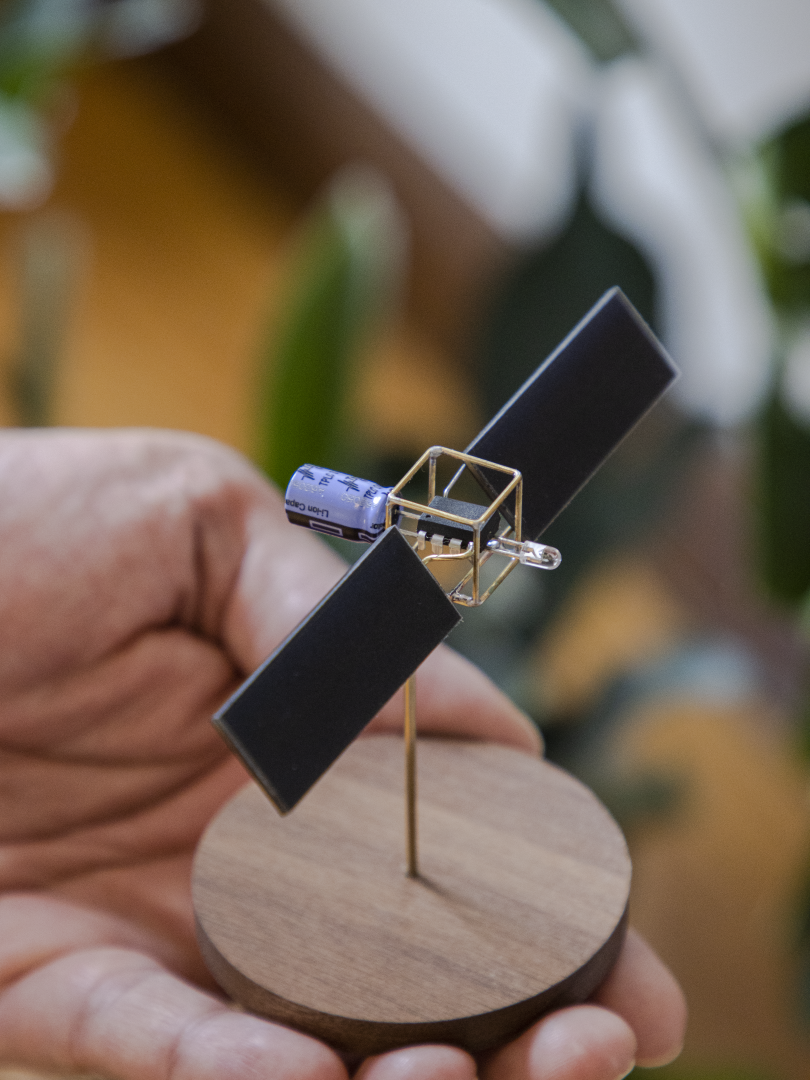 Tiny Cube Satellite